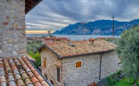 Villa Carera